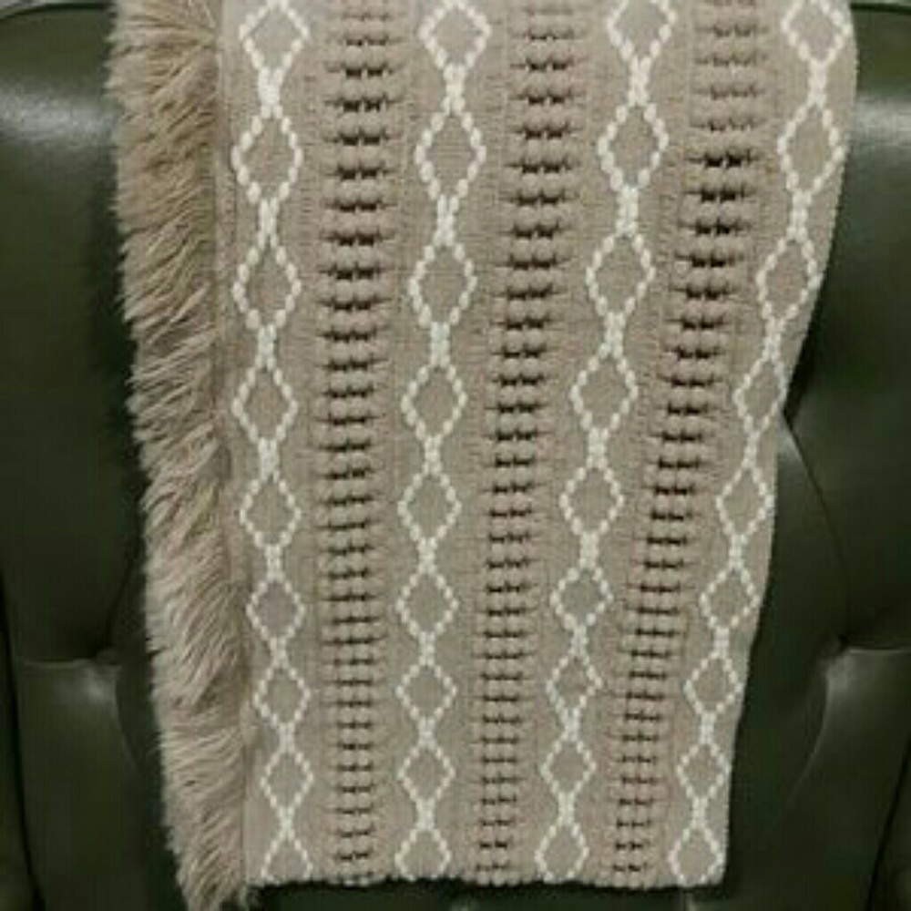 Paperstore infinity diamond scarf
